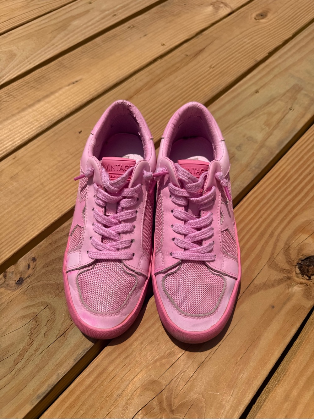 Vintage Havana Pink Sneaker